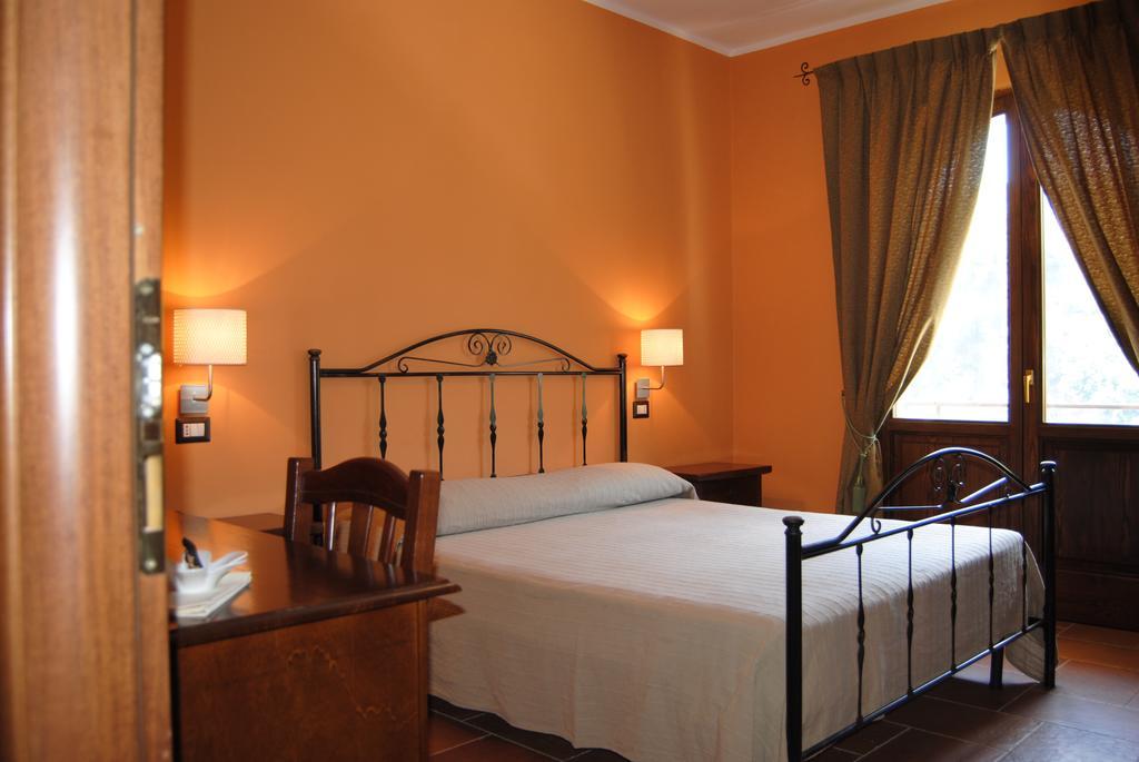 Hotel Al Giumani Mammola Exterior foto