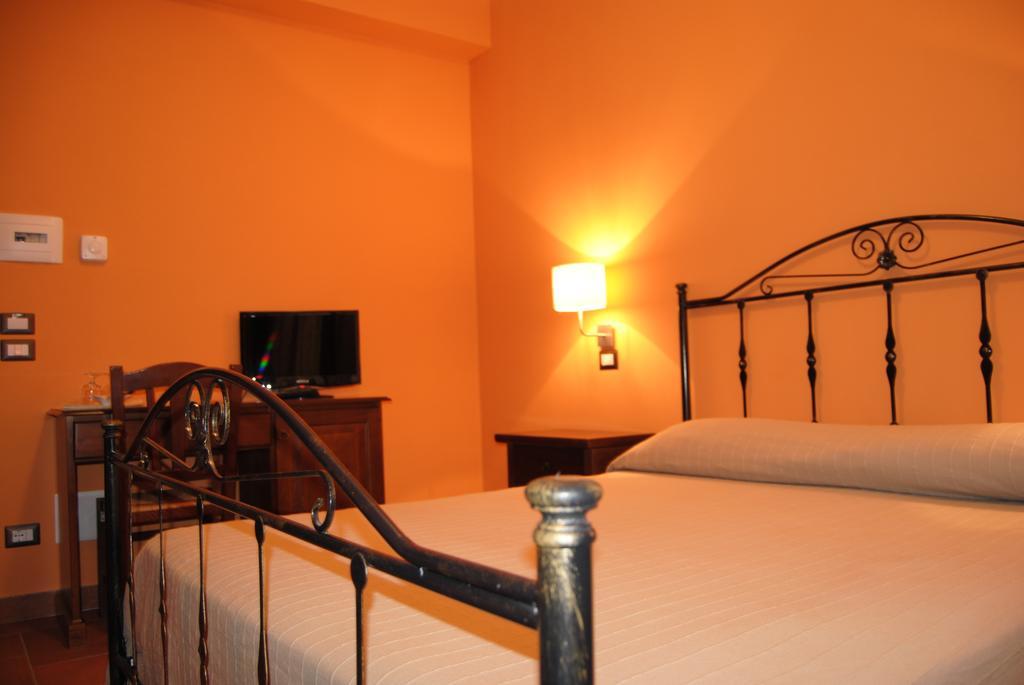 Hotel Al Giumani Mammola Exterior foto